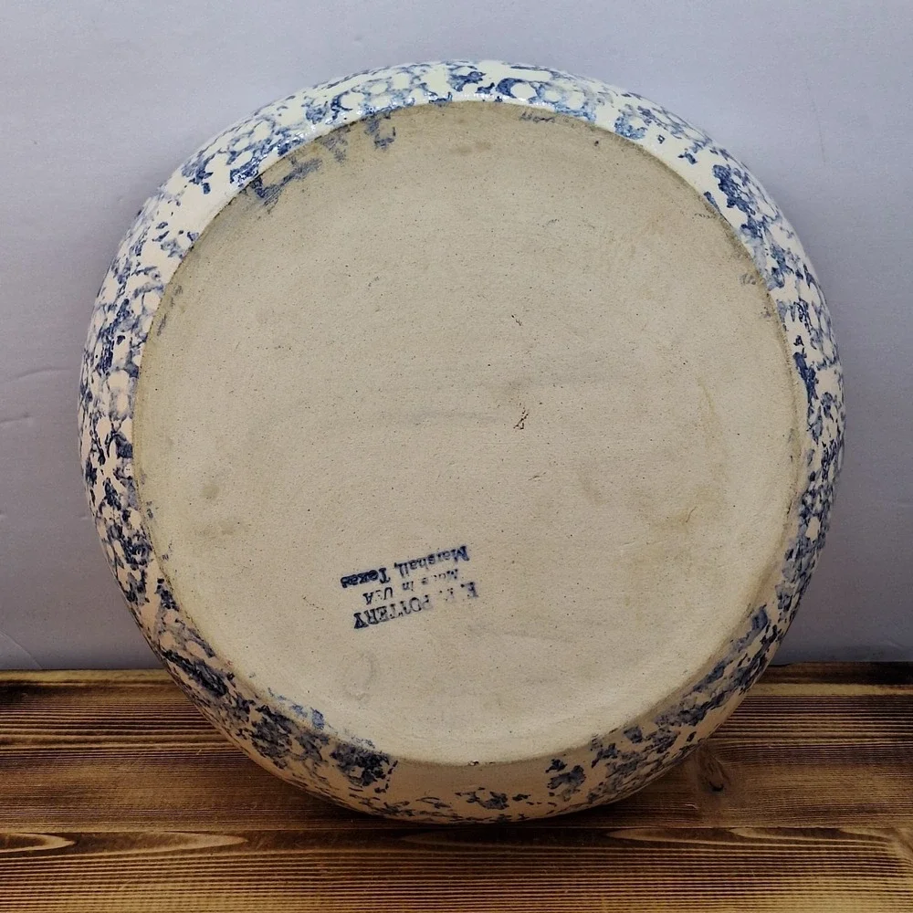 1989 Blue Apple Ceramic Hand-Turned Texas‎ Pottery Serving Bowl Bakeware 11x10x3